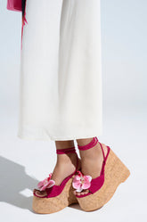 AZALEA WANG DALEYZA FUCHSIA FLORAL WEDGE SANDAL