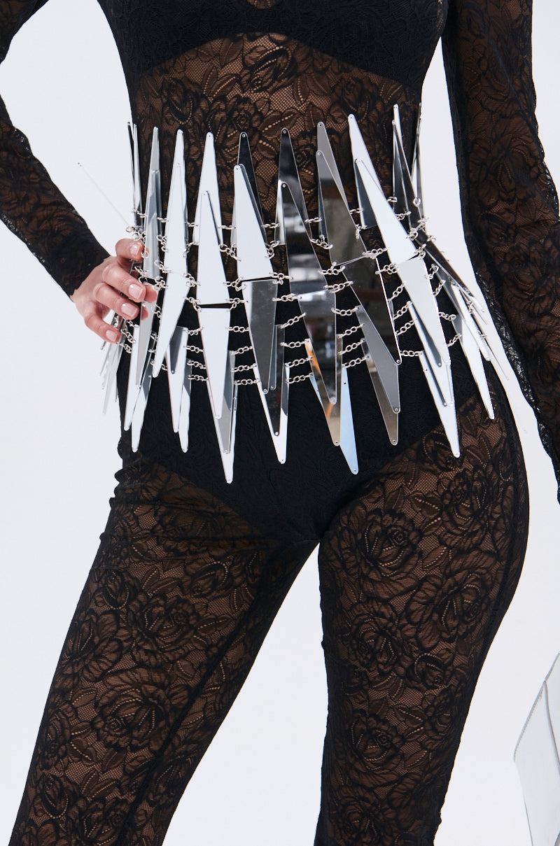 DONT GET CLOSE MIRROR BELT
