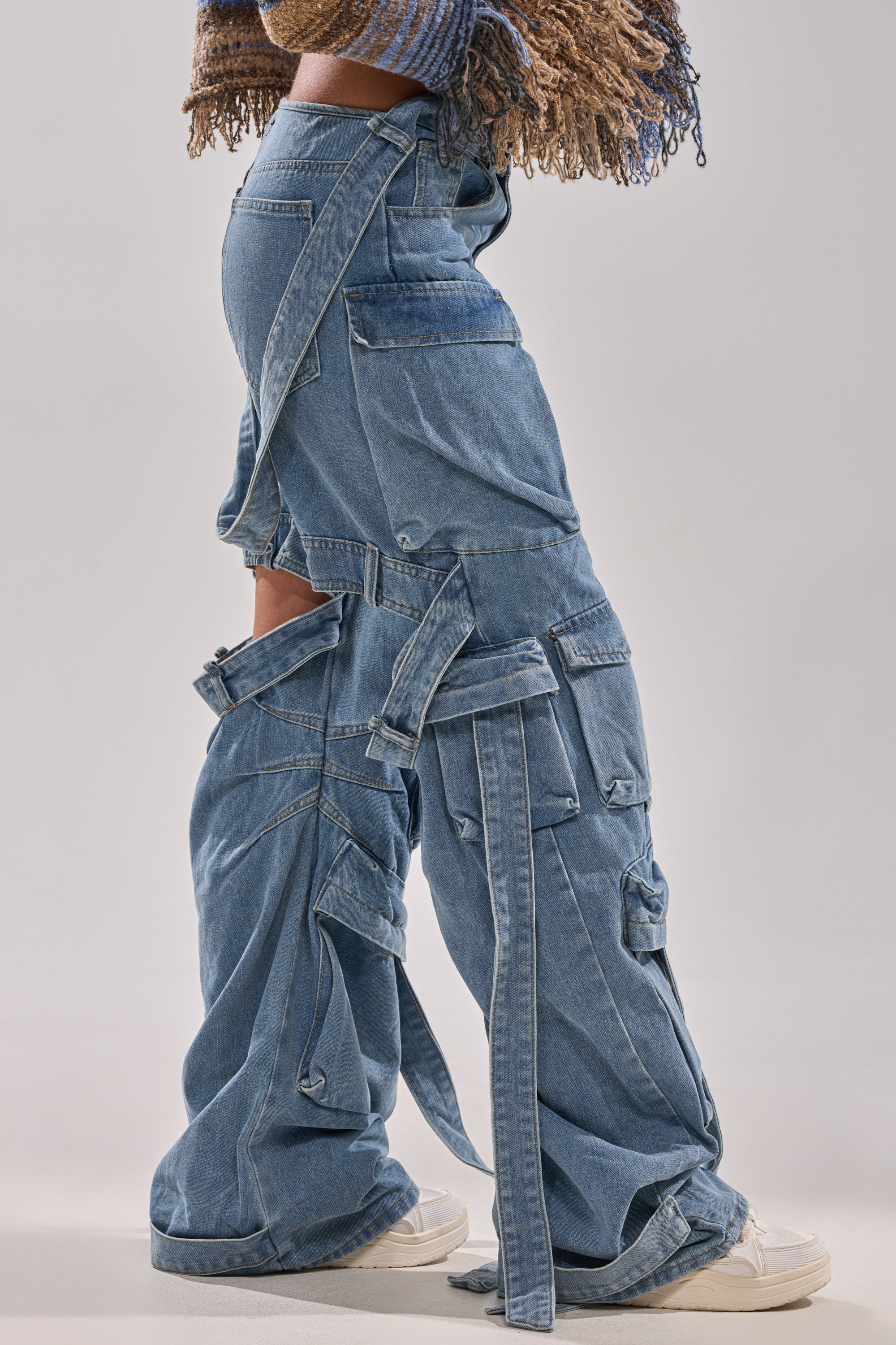 CHECK OUT THE BACK CUTOUT RELAXED DENIM
