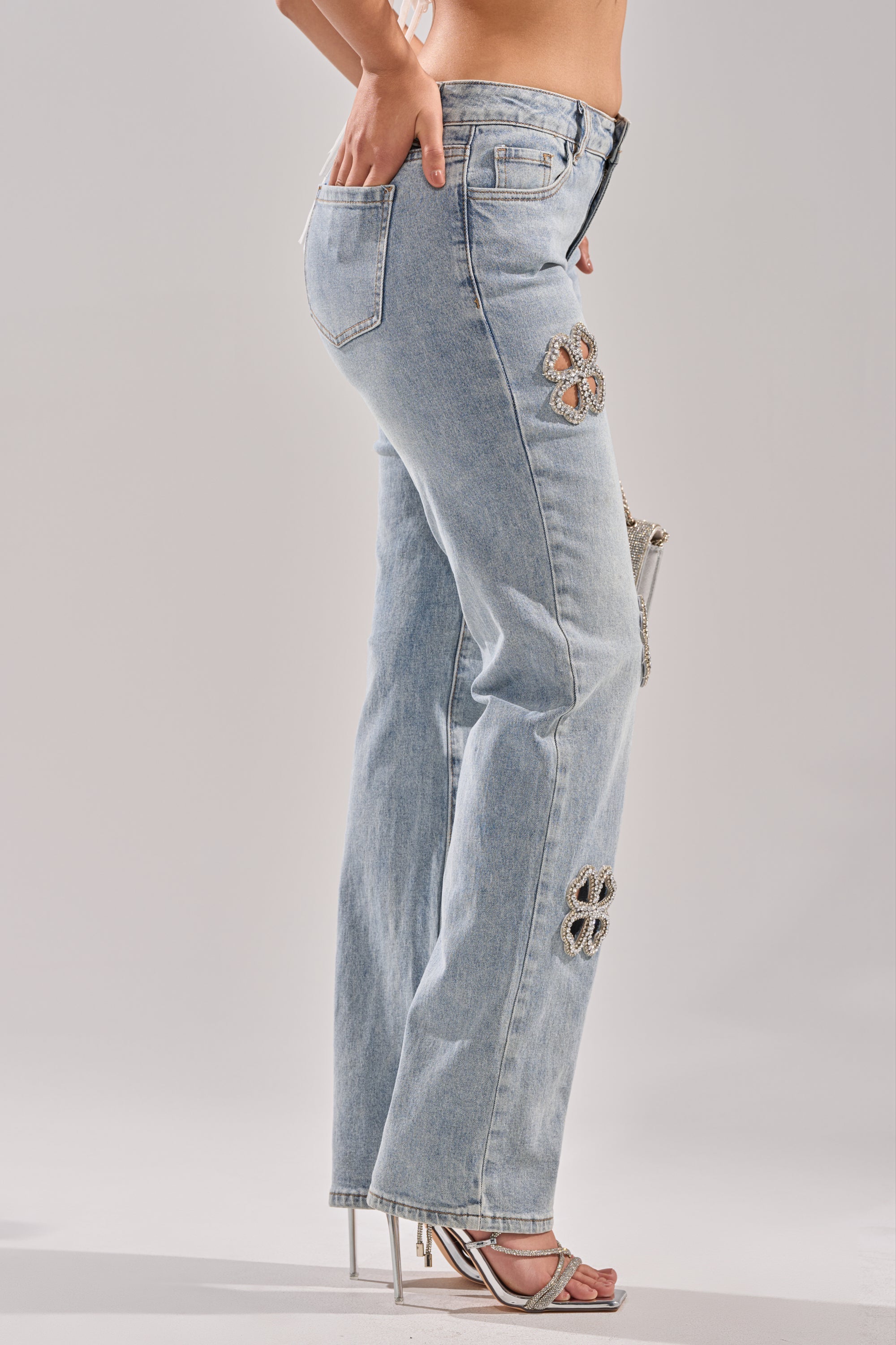DIVINE FEMININE ENERGY RHINESTONE DETAIL JEANS