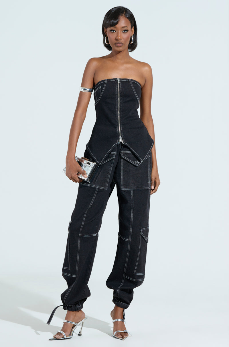 BOUNDLESS ZIP UP CORSET