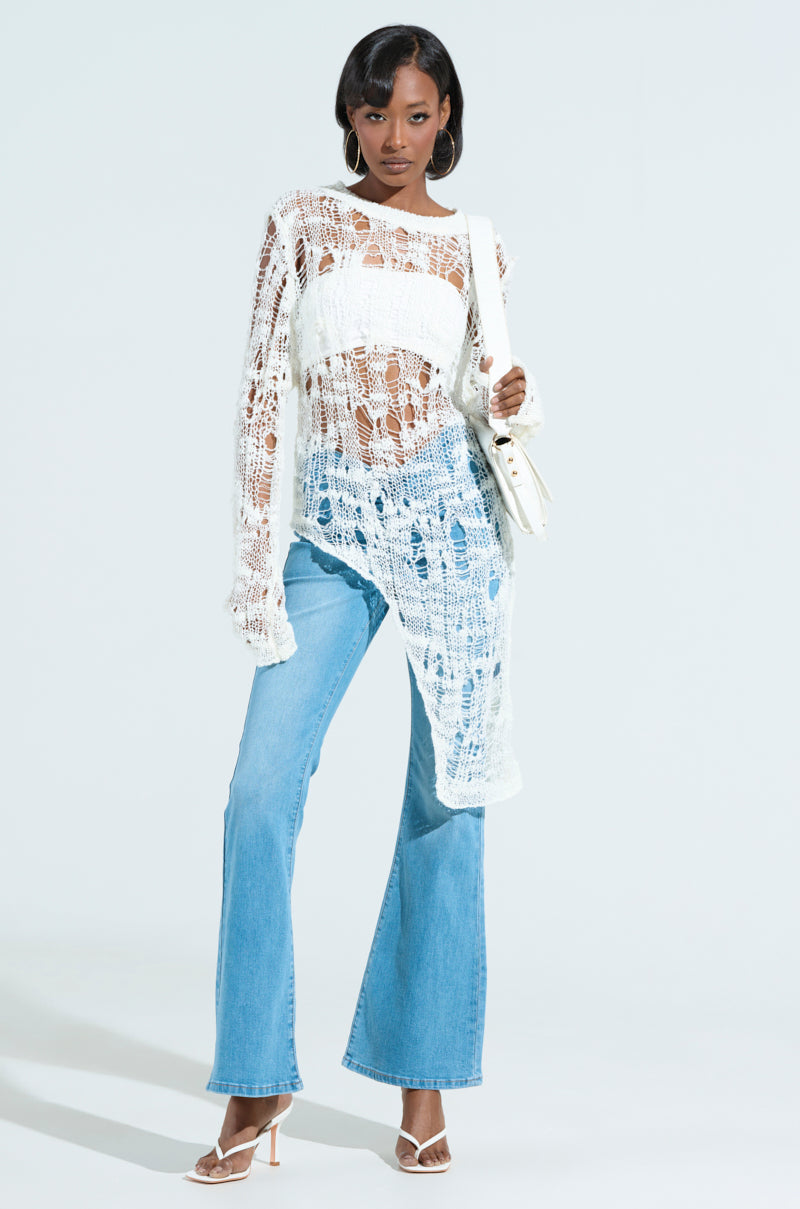 ASYMMETRICAL KNIT TOP IN IVORY