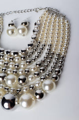 A PEARL VISION STATEMENT NECKLACE