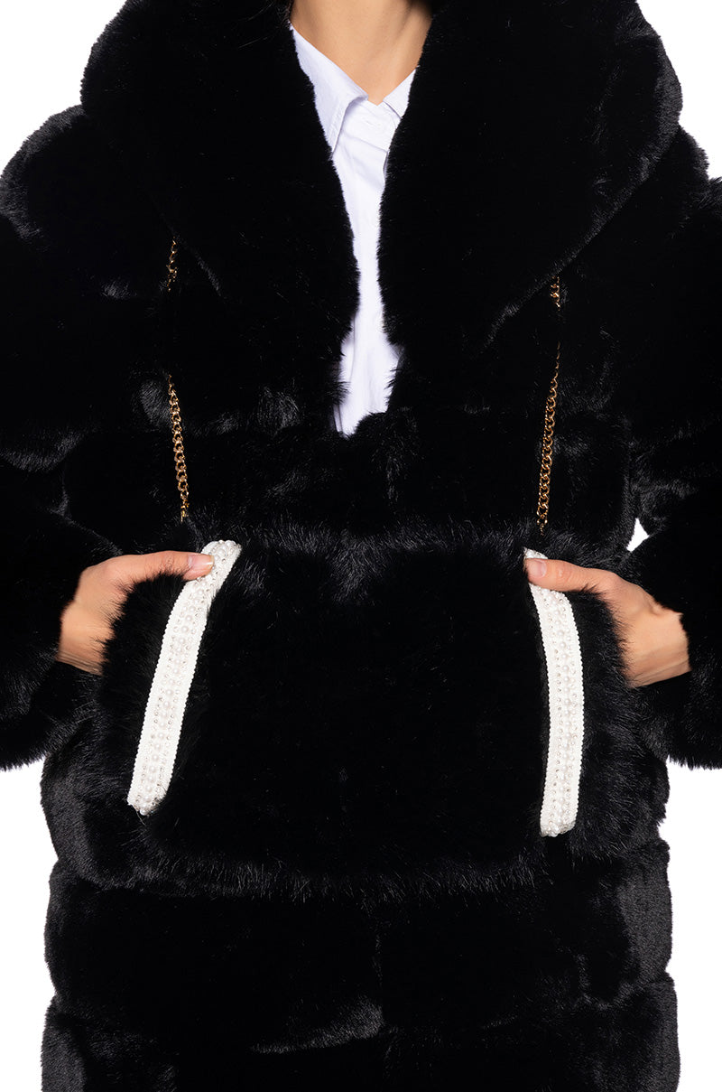APRES SKI FUR MUFF