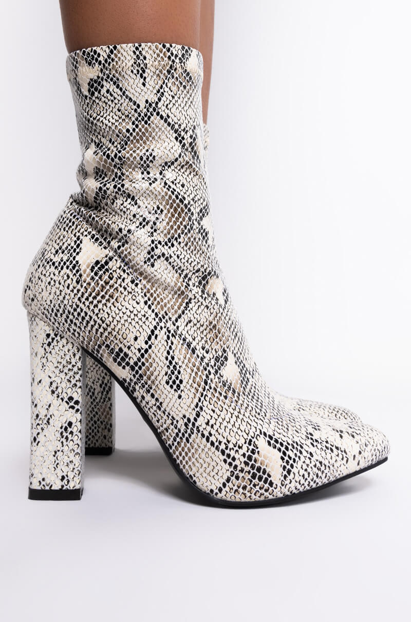 AZALEA WANG DAZED BY YOUR SMILE BOOTIE IN WHITE SNAKE