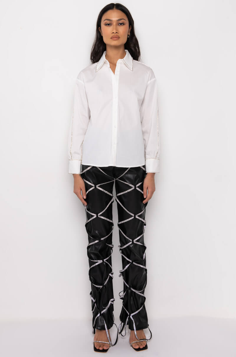 BACK 2 BUSINESS EMBELLISHED BUTTON DOWN