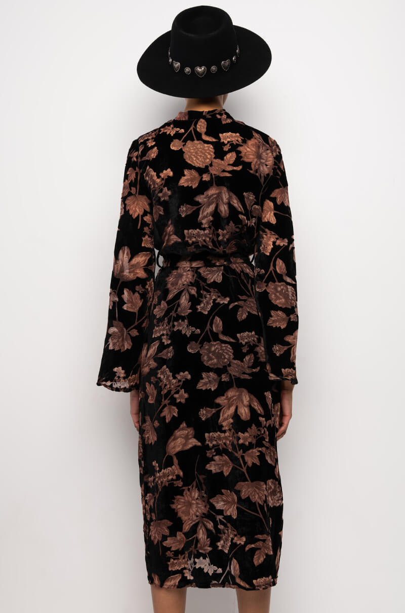 BURNOUT LOVE DRUG KIMONO TRENCH