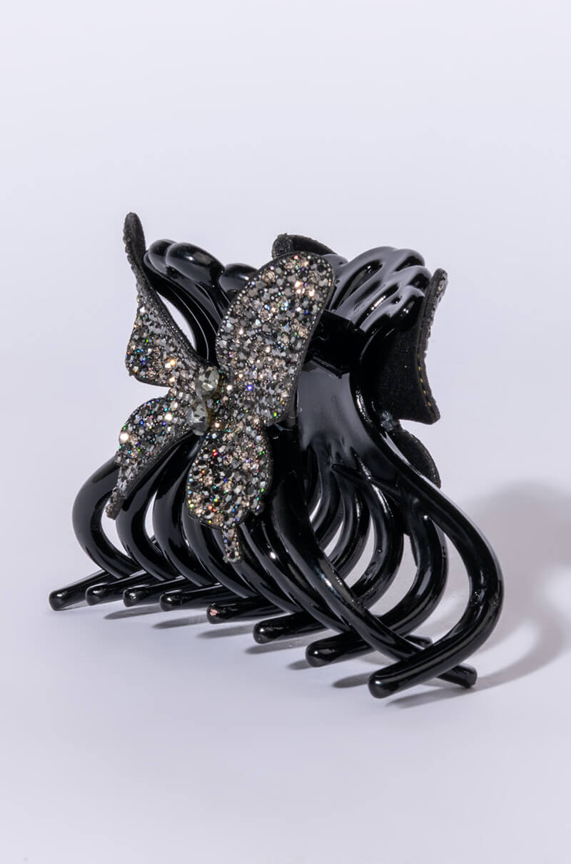 BUTTERFLY BANANA HAIR CLIP