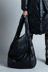 CAMPING TUFTED PUFFER TOTE