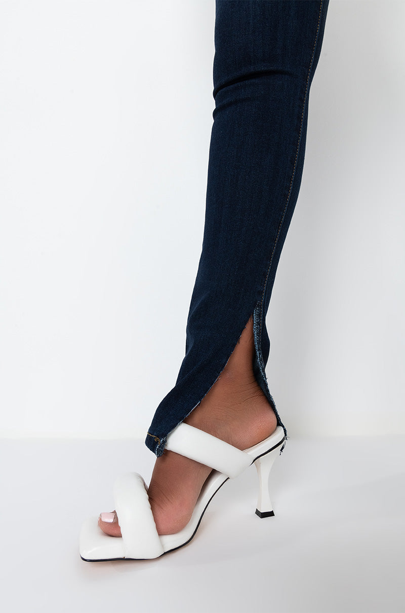 CATCH ME HIGH RISE SKINNY JEANS