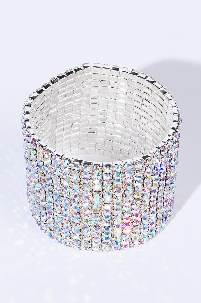 CHAMPION 15 LINE STRETCH BRACELET
