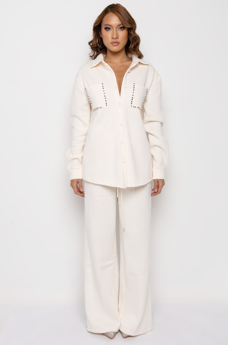 COZY AF FLEECE BUTTON DOWN SWEATSHIRT IVORY