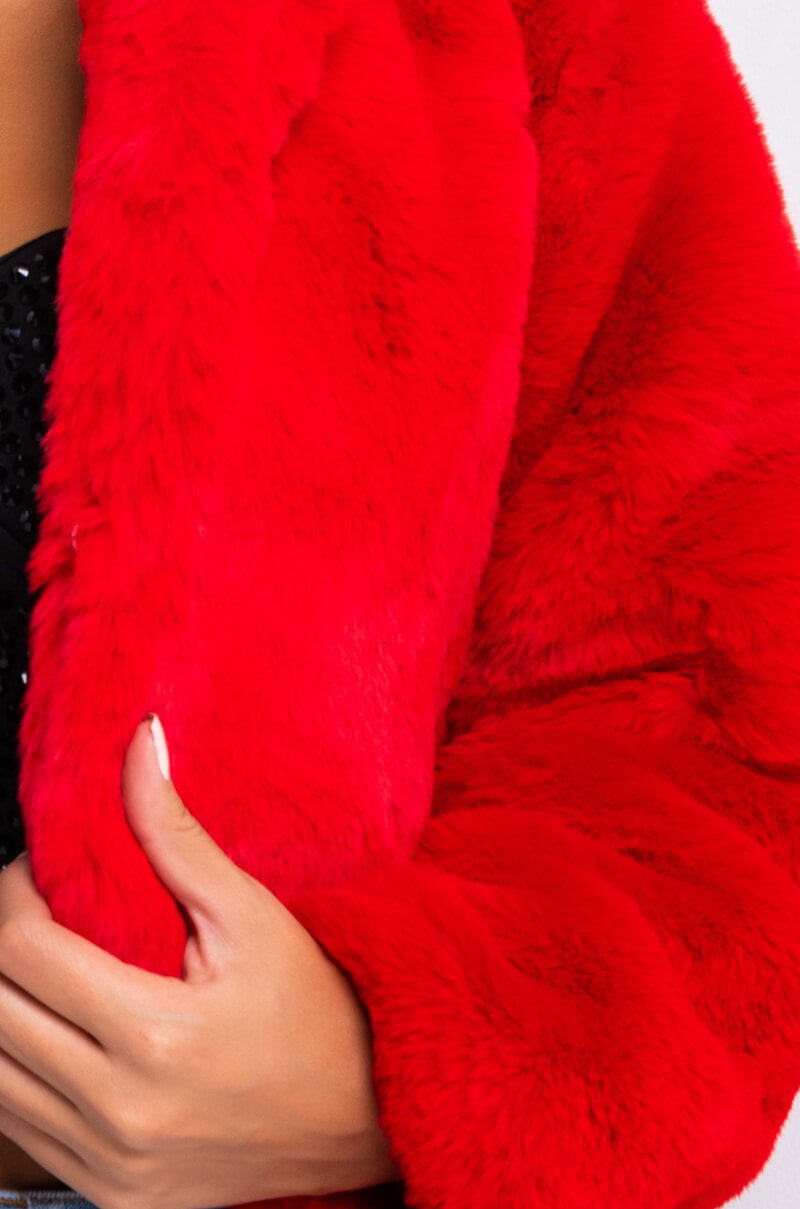 DAYANNE PLUSH FAUX FUR JACKET