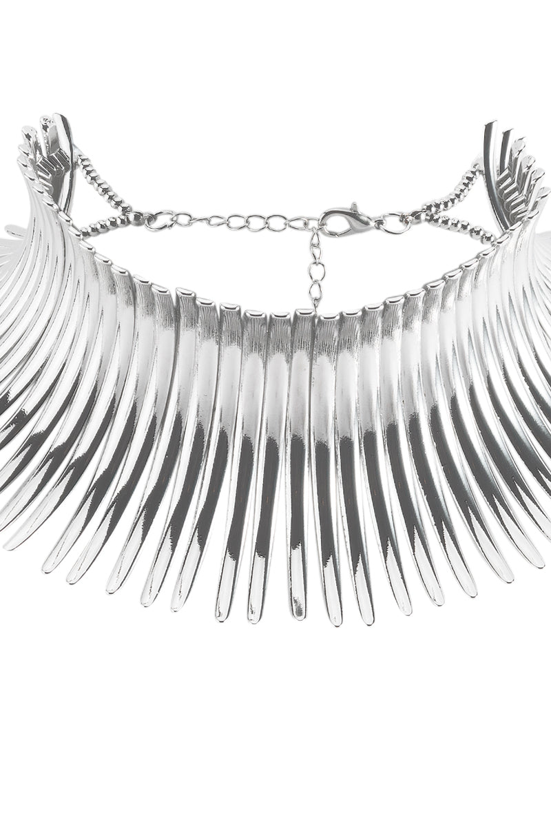 ELEGANCE STATEMENT CHOKER