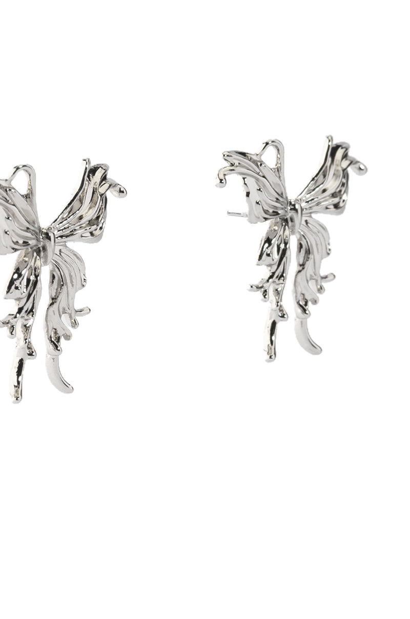 BUTTERFLY EARRING